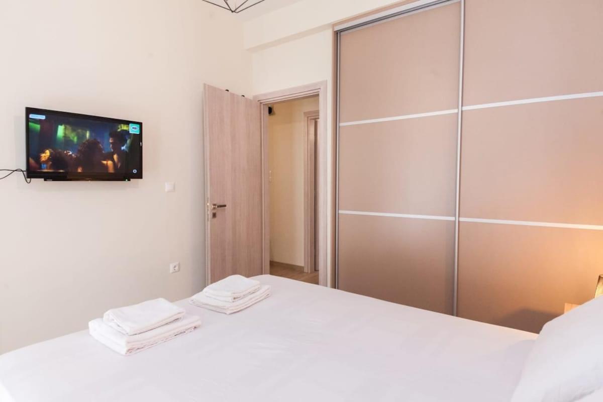 Brand New 2 Bedroom Haven Apt In Galatsi Atina Dış mekan fotoğraf